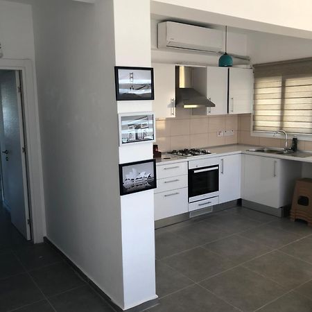 Reflex Apartment Spacious And Comfortable Nicosia Eksteriør billede