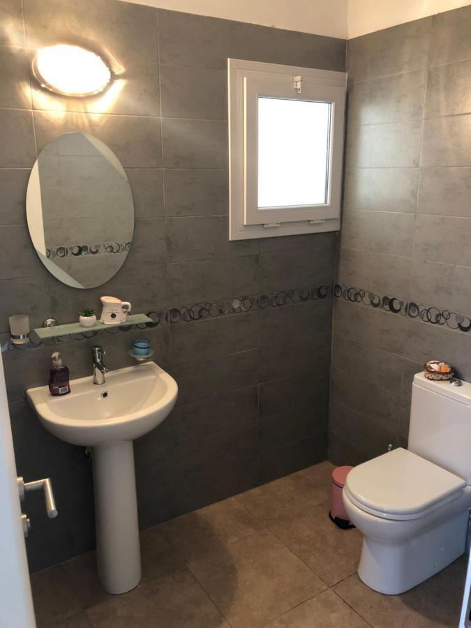 Reflex Apartment Spacious And Comfortable Nicosia Eksteriør billede